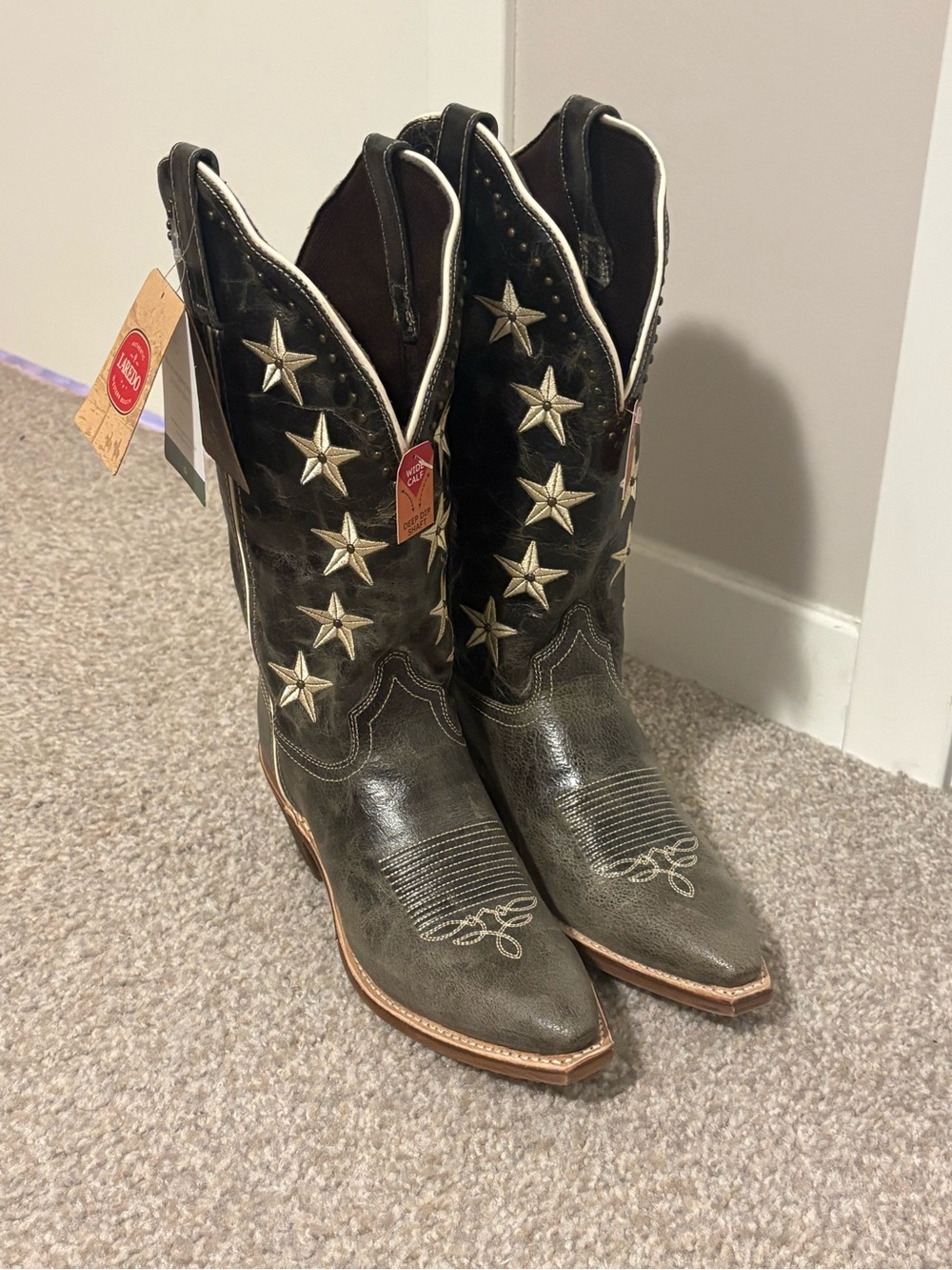 Laredo Serenade Star Applique Western Boots NWT Size 8.5 Women’s Wide Calf - Picture 3 of 6